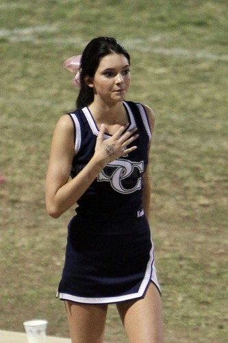  Kendall and Kylie Jenner cheerlead at their High School