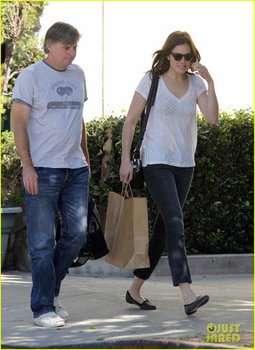  Mandy Moore: Little Dom's With Dad Don!