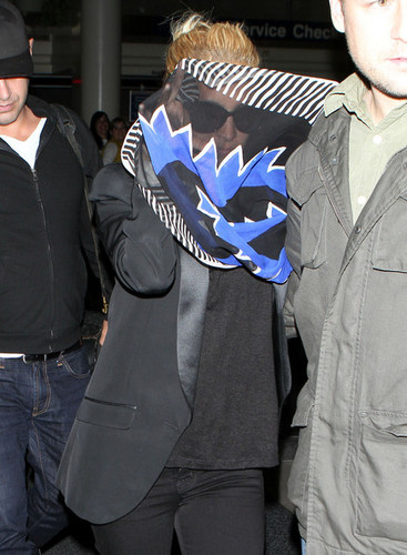  October 15 - Catching a flight at LAX Airport