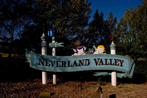  Wonderland Neverland