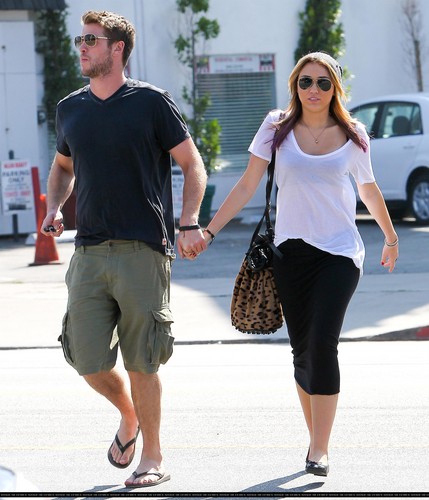  ♥ Miley Cyrus ♥ - Out in Studio City With Liam Hemsworth (October 18th, 2011)