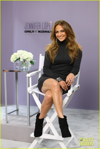  Jennifer Lopez: Kohl's Fashion Fabulous