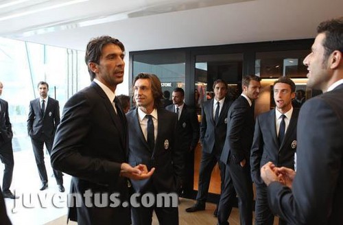  Juventus 2011-2012 照片 shoot at new stadium