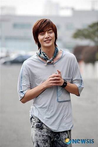  Kim Joon- Song Woo Bin