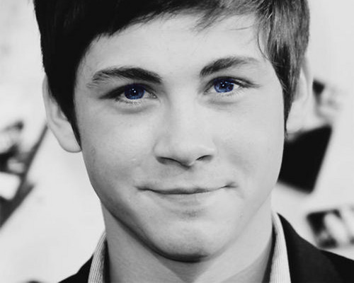  Logan Lerman Blue Eyes