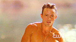 http://images5.fanpop.com/image/photos/26100000/WADE-IS-HOT-hart-of-dixie-26133663-245-138.gif