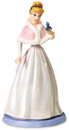  Walt Disney Figurines - Cenerentola