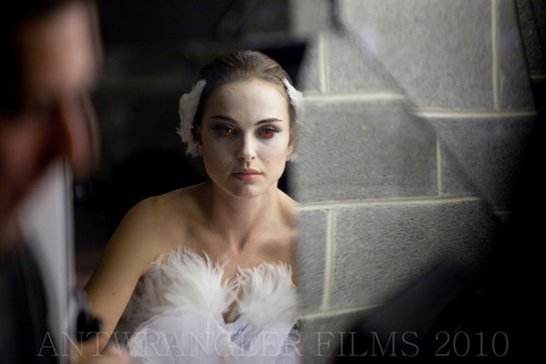  Black Swan => Behind the Scenes