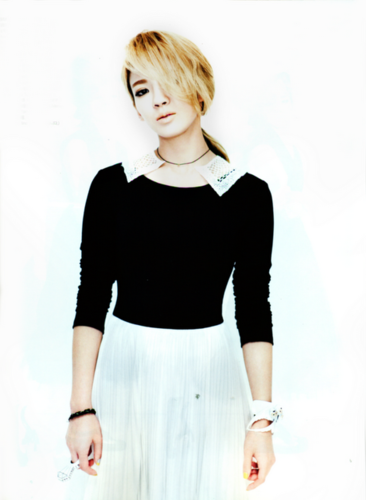  Hyoyeon Vogue Korea 2011 November Issue