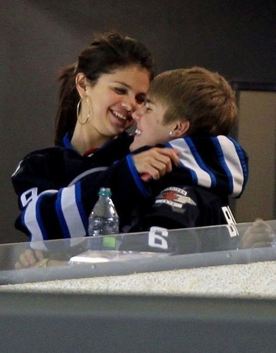  Justin Bieber and Selena Gomez 2011