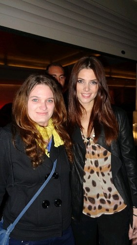  New ファン pic of Ashley Greene in Paris,France