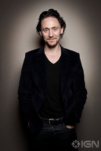 Tom Hiddleston - New York Comic-Con Portraits @ IGN Movies