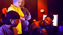  Usher and Justin in the Studio (The Weihnachten Song