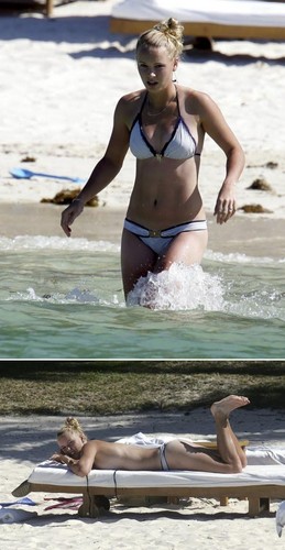  Caroline Wozniacki in Bikini de praia, praia Fun