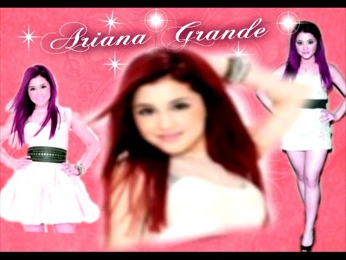  wallpaper of Ariana Grande