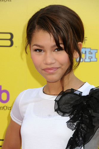  Zendaya Coleman: Power of Youth Event in Hollywood