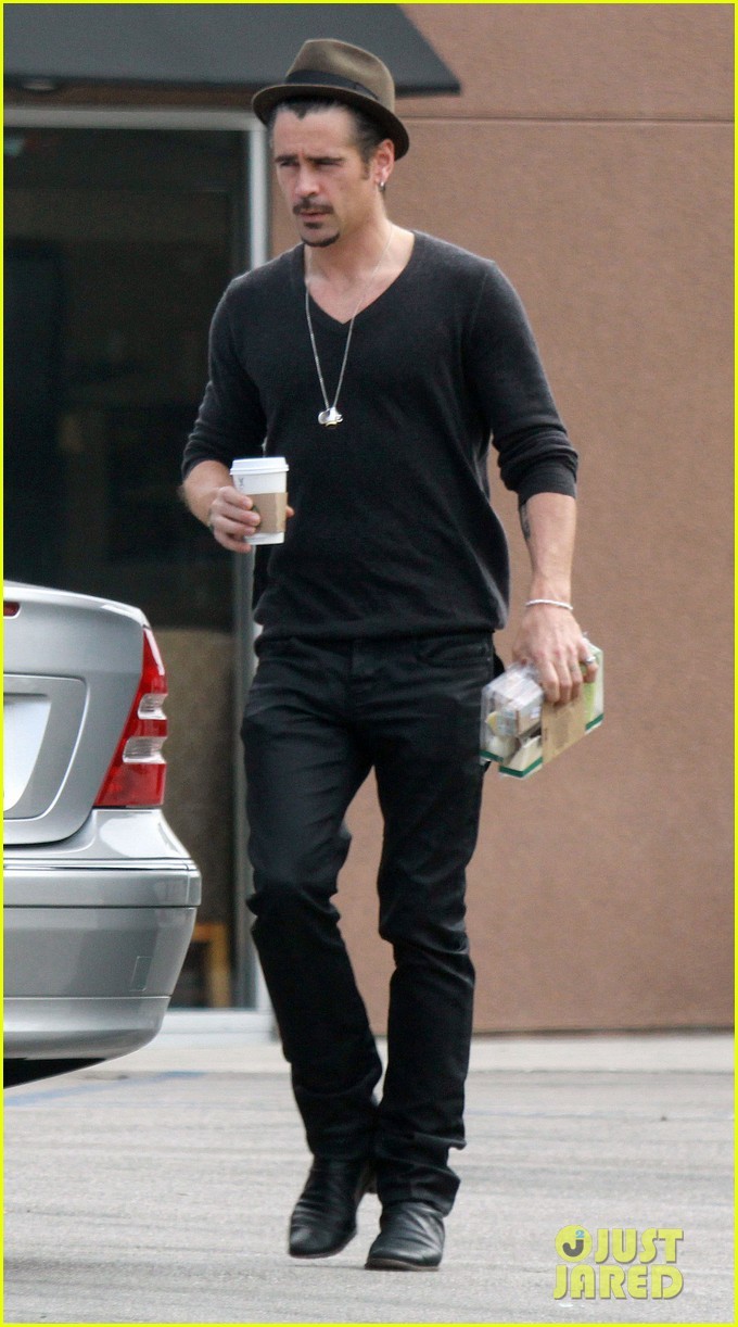 Colin Farrell: Starbucks Stop