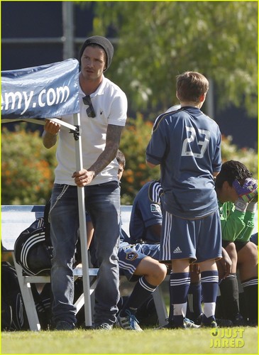  David Beckham: bóng đá Dad!