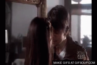  Hatter and Alice The ciuman Gif