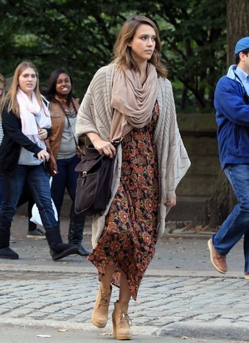  Jessica - Out in New York - October 22, 2011