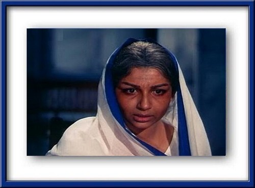  Sharmila Tagore