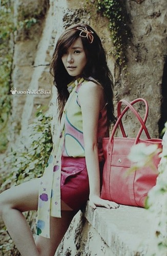  Tiffany Vogue Girl August Issue