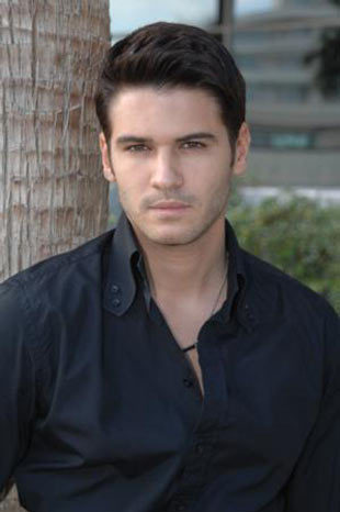 Tolgahan Sayışman ( Turkish actor)