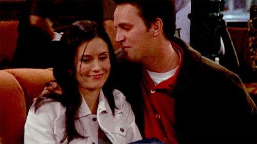  Chandler&Monica;