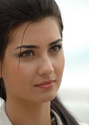  Tuba Büyüküstün (Turkish actress)