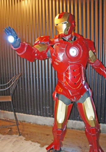  Iron Man full pose