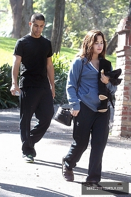  NOVEMBER 1ST - Leaving a private residence in Los Angeles, CA