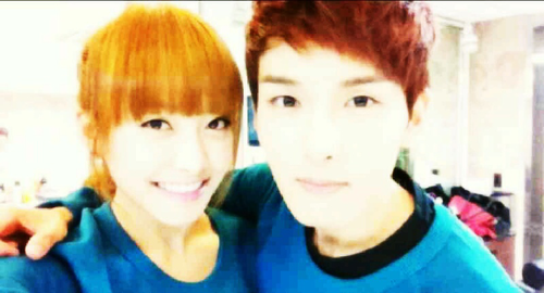  Ryeowook and Victoria
