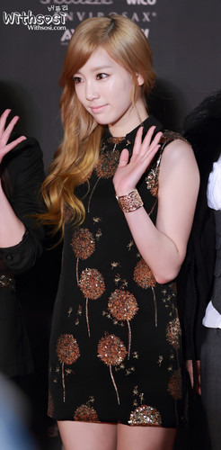  Taeyeon @ Mnet Style Icon Awards 2011 Red Carpet