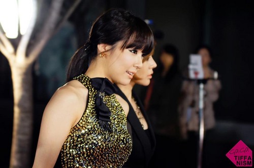  Tiffany @ Mnet Style Иконка Awards 2011 Red Carpet
