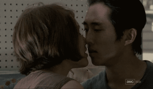 ☆ The Walking Dead 2x04 ☆ Maggie & Glenn