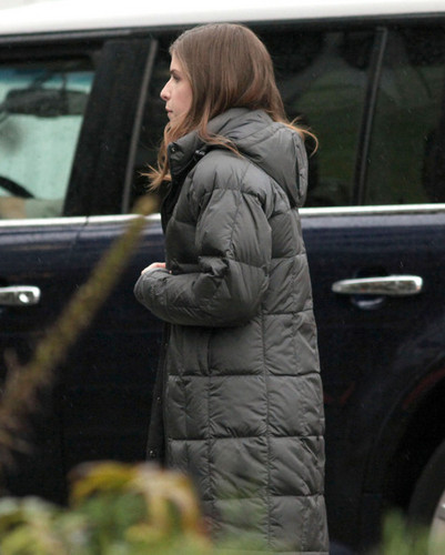  Anna Kendrick On The Set Of 'The Company wewe Keep'