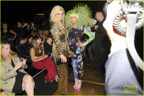  Ke$ha: Versace for H&M Party with Nicki Minaj!