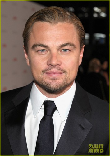 Leonardo DiCaprio @ the 2011 LACMA Gala