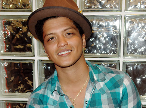 Lots of Bruno Mars! ♥