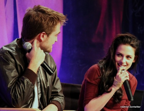 More Robsten Moments BD convention