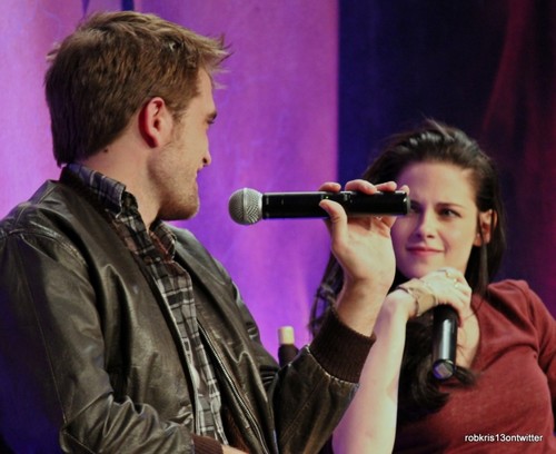  mais Robsten Moments BD convention