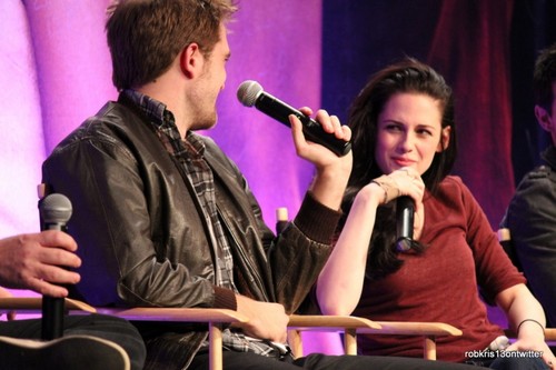  और Robsten Moments BD convention