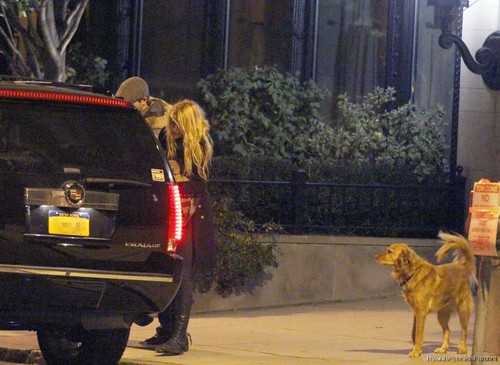  RYAN AND BLAKE LEAVING HIS APT. IN BOSTON (11/06/11)
