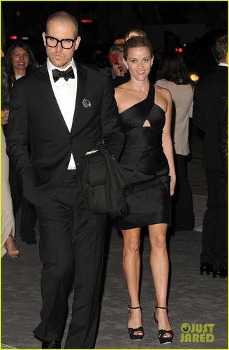  Reese Witherspoon: LACMA Gala with Jim Toth!