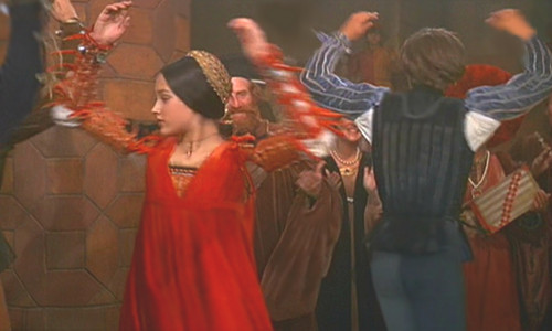  Romeo and Juliet Dancing (1968 Movie Version)
