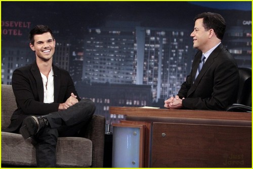  Taylor Lautner: Jimmy Kimmel Live!