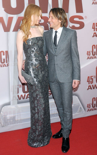  Nicole and Keith at the 45th Annual CMA Awards