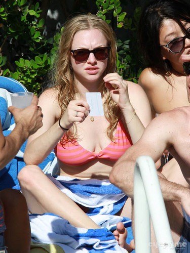 Amanda Relaxing by the Pool in Miami, Nov 11