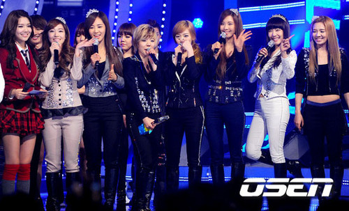  SNSD wins #1 + Performances from November 10th’s ‘M! Countdown’