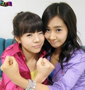  Sunny & Yuri (SunYul)